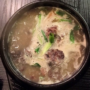 Koreanische Blutwurstsuppe