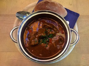 Gulaschsuppe