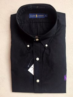 Schwarzes Langarmhemd mit Button-Down-Kragen